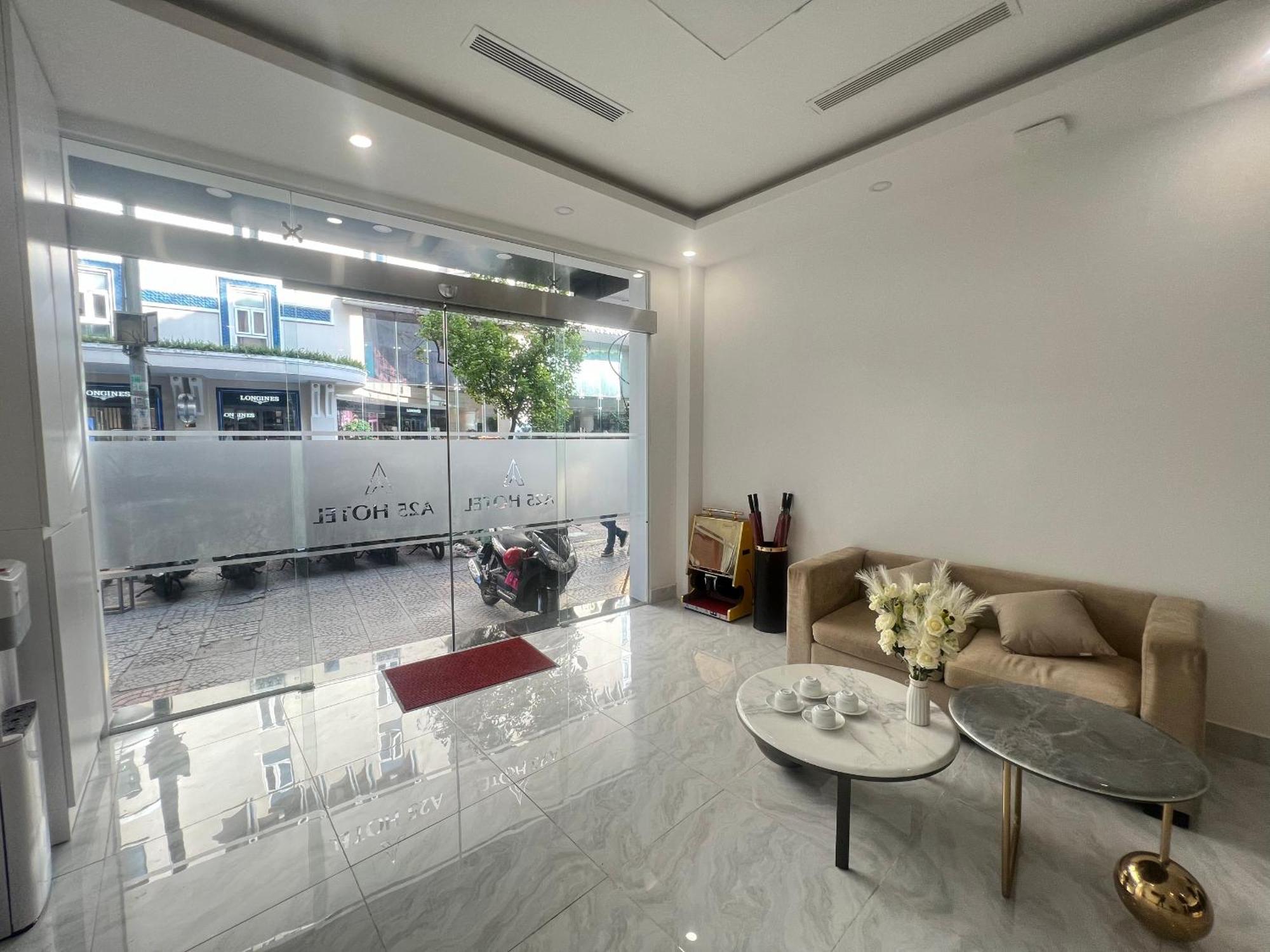 A25 Hotel - 14 Ho Huan Nghiep Ho Chi Minh City Bagian luar foto