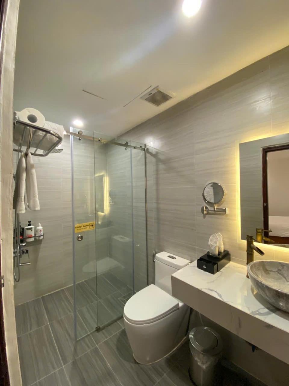A25 Hotel - 14 Ho Huan Nghiep Ho Chi Minh City Bagian luar foto
