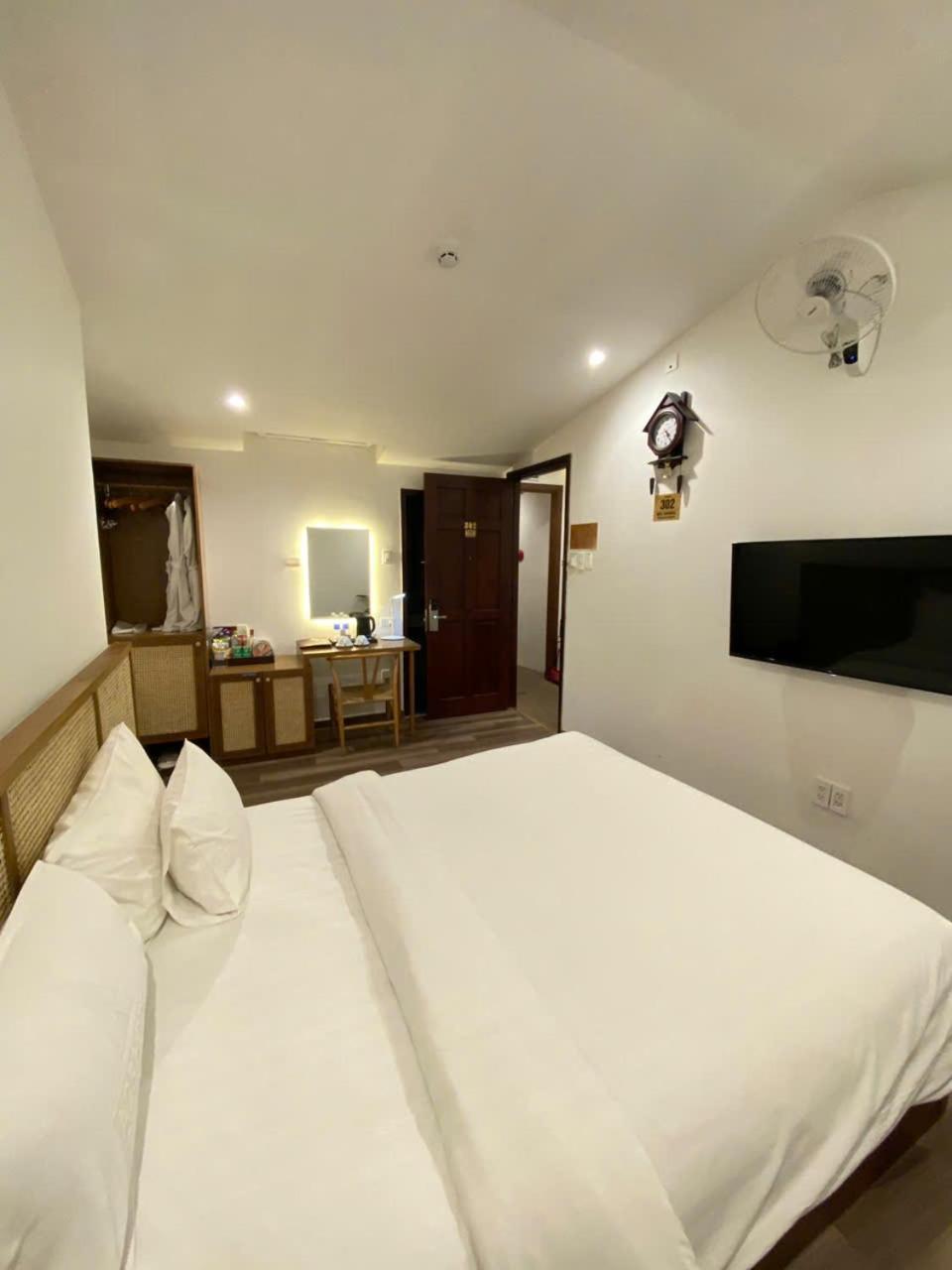 A25 Hotel - 14 Ho Huan Nghiep Ho Chi Minh City Bagian luar foto