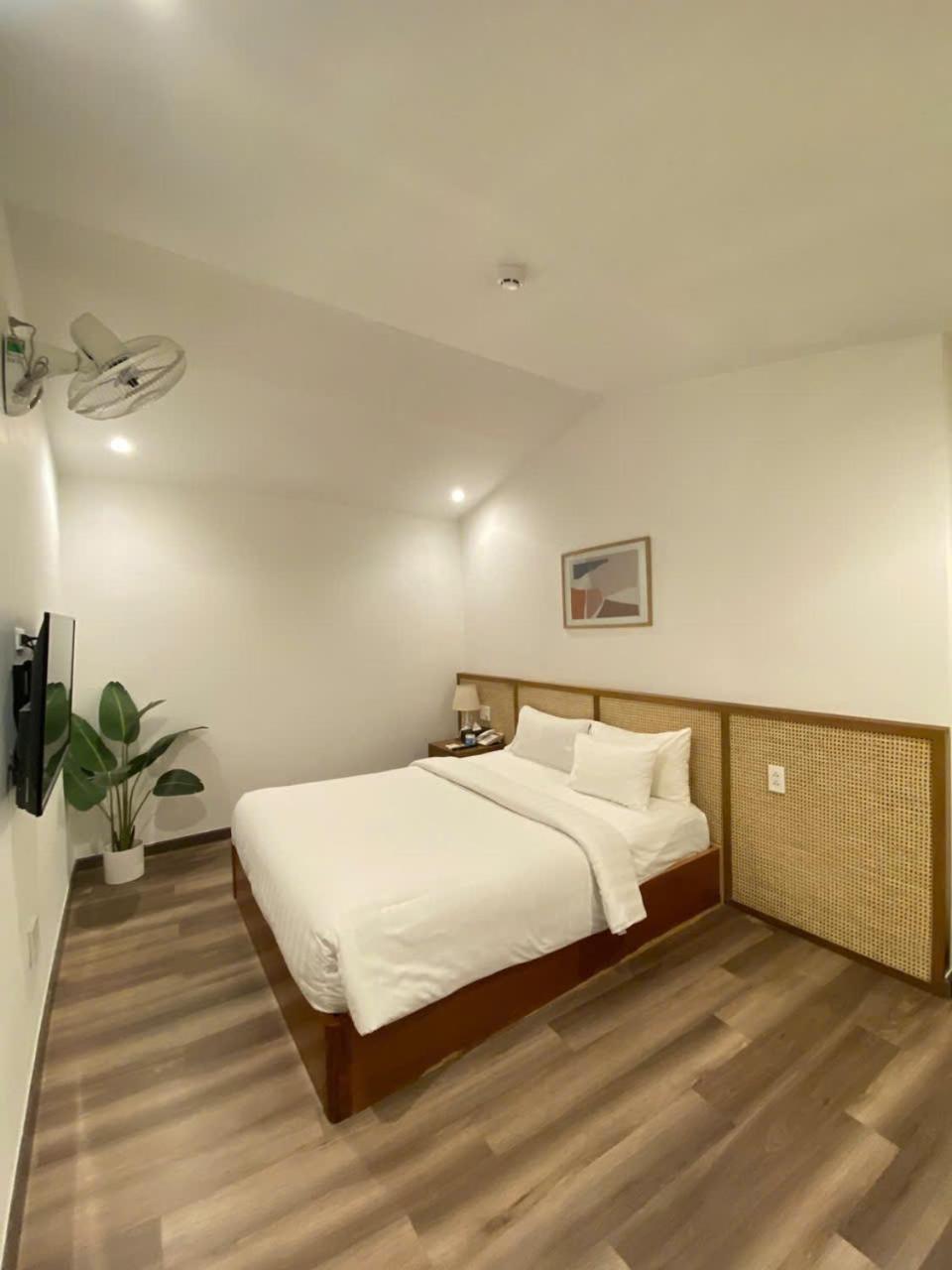 A25 Hotel - 14 Ho Huan Nghiep Ho Chi Minh City Bagian luar foto
