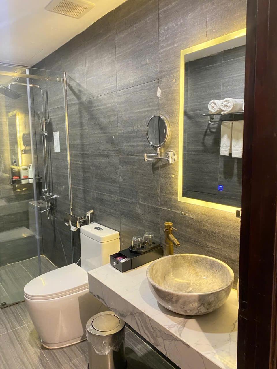 A25 Hotel - 14 Ho Huan Nghiep Ho Chi Minh City Bagian luar foto