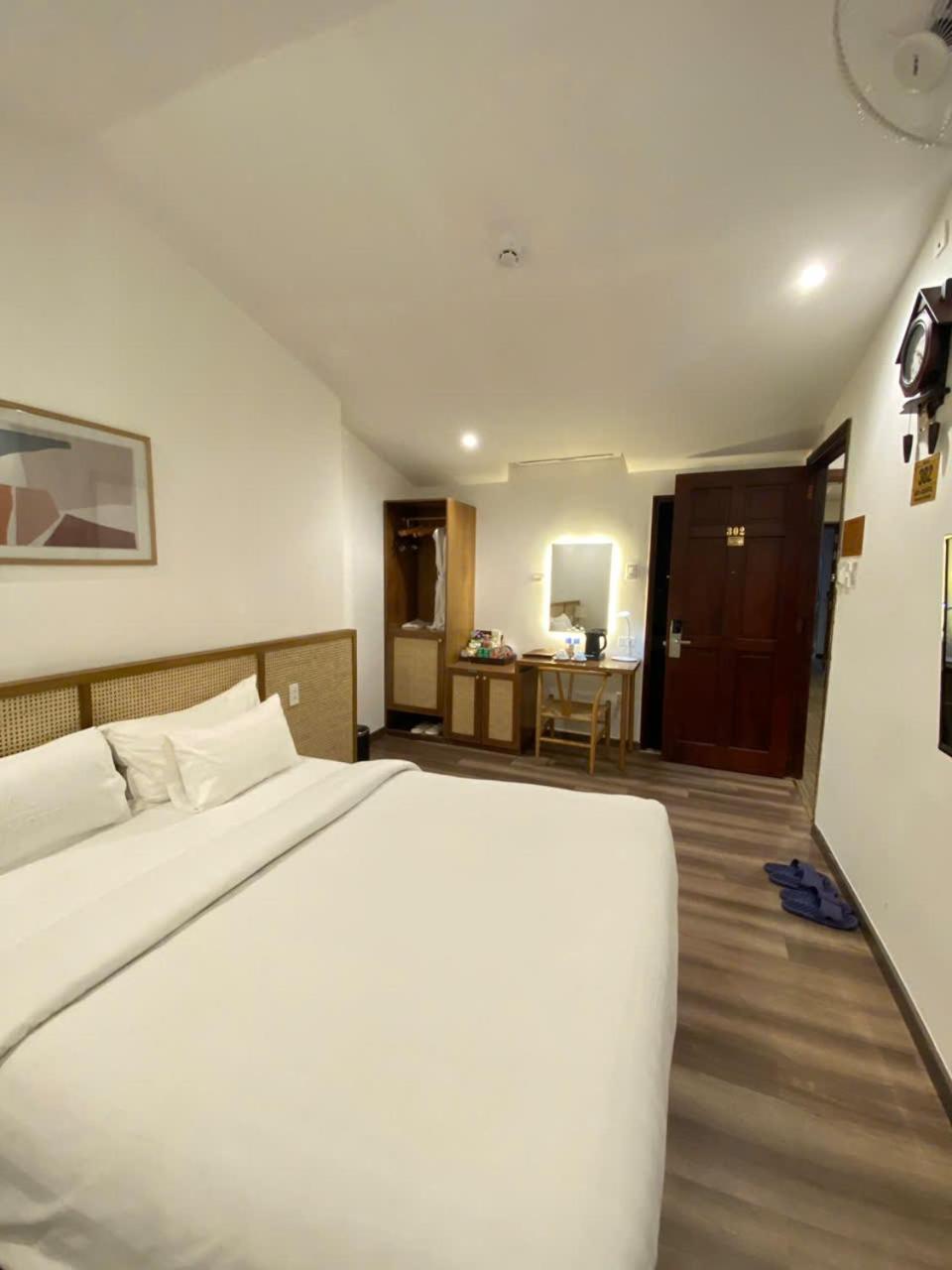 A25 Hotel - 14 Ho Huan Nghiep Ho Chi Minh City Bagian luar foto